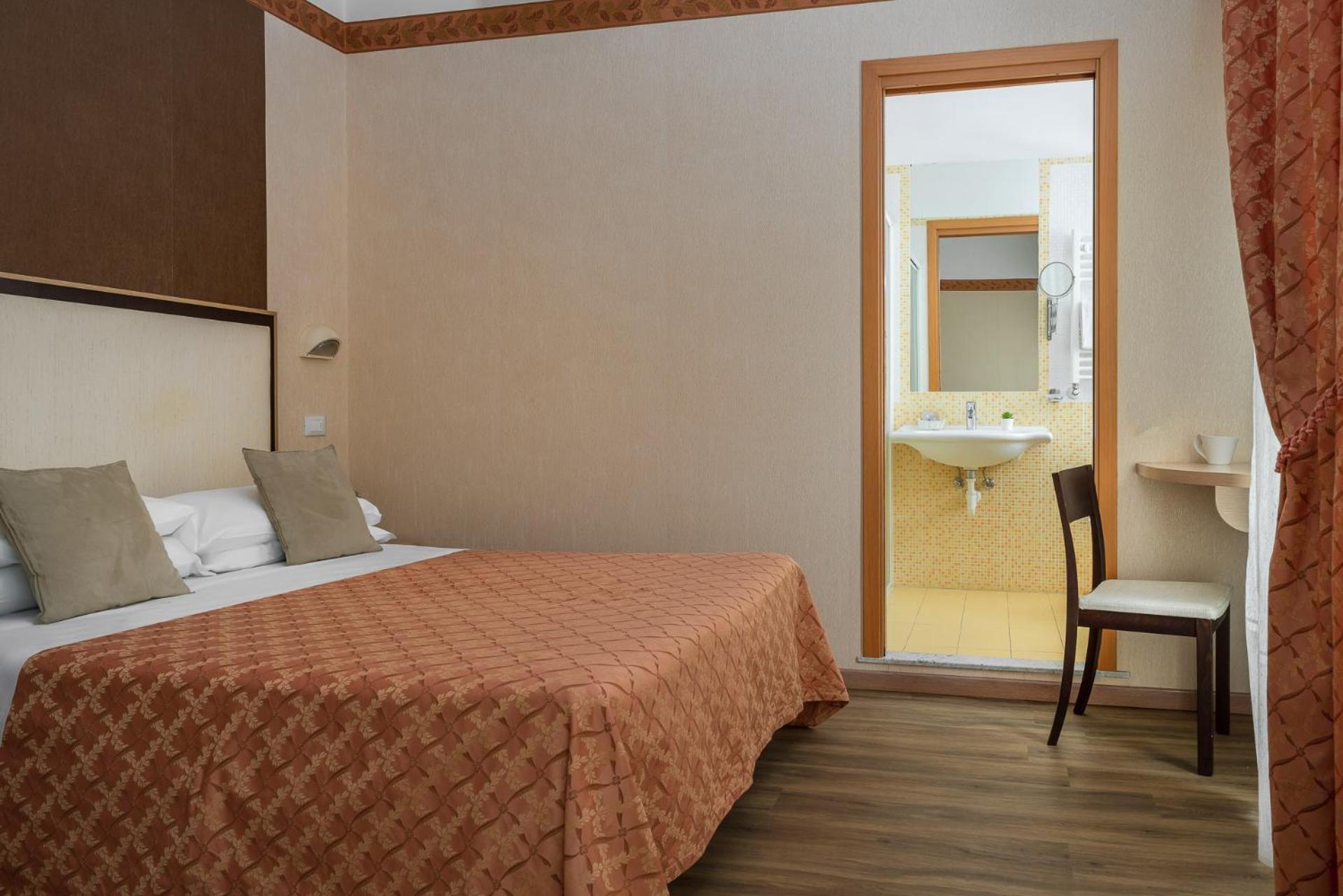 Hotel Rondinella E Viola Rimini Kamer foto
