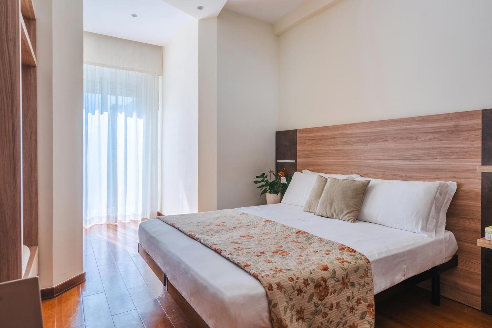 Hotel Rondinella E Viola Rimini Buitenkant foto